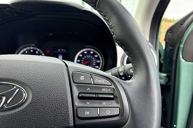 Hyundai I10 1.2 Premium Hatchback 5dr Petrol Manual Euro 6 (s/s) (84 Ps) Mangrove Green