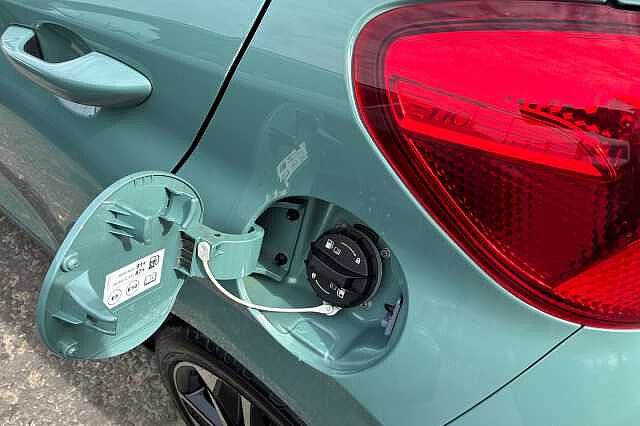 Hyundai I10 1.2 Premium Hatchback 5dr Petrol Manual Euro 6 (s/s) (84 Ps) Mangrove Green