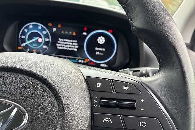 Hyundai I20 1.0 T Gdi Mhev Se Connect Hatchback 5dr Petrol Hybrid Dct Euro 6 (s/s) (100 Ps) Atlas White