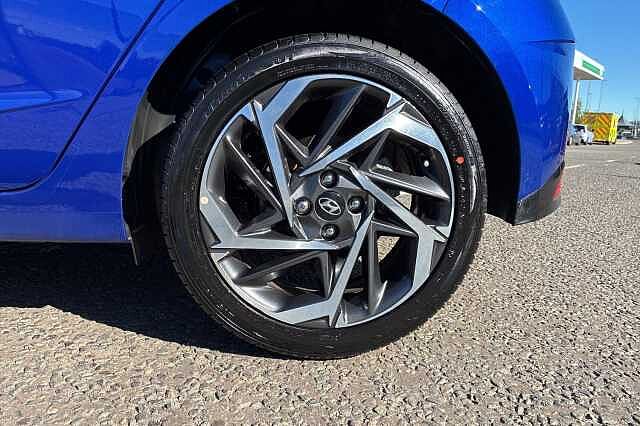 Hyundai I20 1.0 T Gdi Mhev Premium Hatchback 5dr Petrol Hybrid Dct Euro 6 (s/s) (100 Ps) Intense Blue
