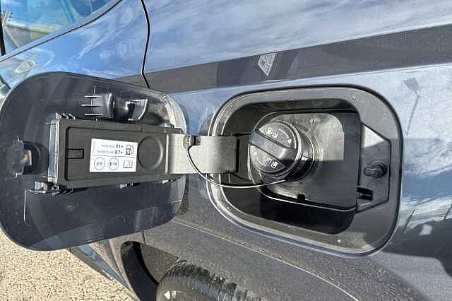 Hyundai TUCSON 1.6 H T Gdi N Line Suv 5dr Petrol Hybrid Auto Euro 6 (s/s) (230 Ps) Grey
