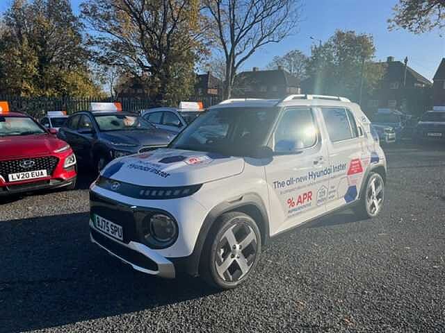 Hyundai INSTER Long Range 49kWh 02 SUV 5dr Electric Auto (115 ps)