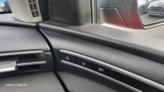 Hyundai TUCSON 1.6 h T-GDi Ultimate SUV 5dr Petrol Hybrid Auto Euro 6 (s/s) (230 ps) Red