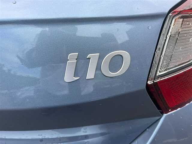 Hyundai I10 1.2 Premium Hatchback 5dr Petrol Manual Euro 6 (s/s) (79 ps) Blue