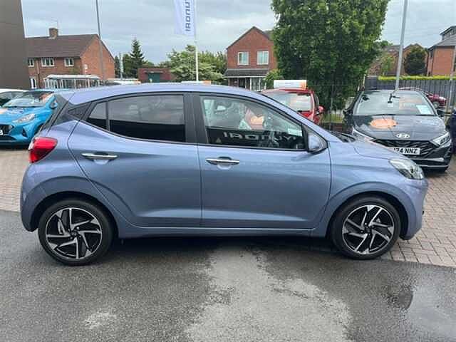 Hyundai I10 1.2 Premium Hatchback 5dr Petrol Manual Euro 6 (s/s) (79 ps) Blue