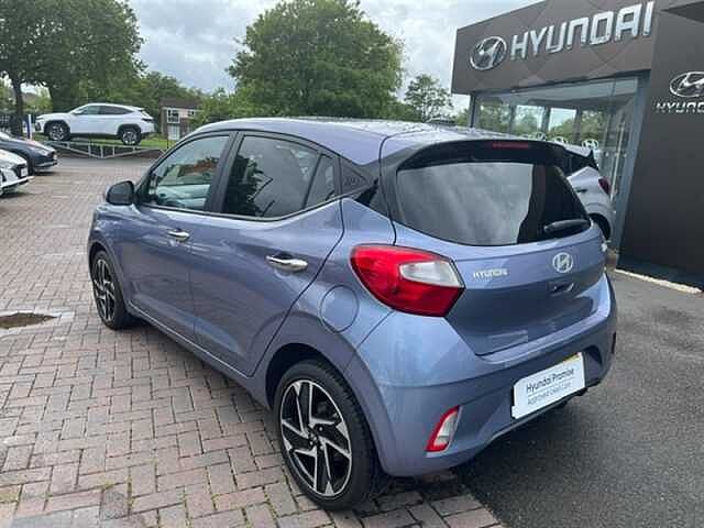 Hyundai I10 1.2 Premium Hatchback 5dr Petrol Manual Euro 6 (s/s) (79 ps) Blue