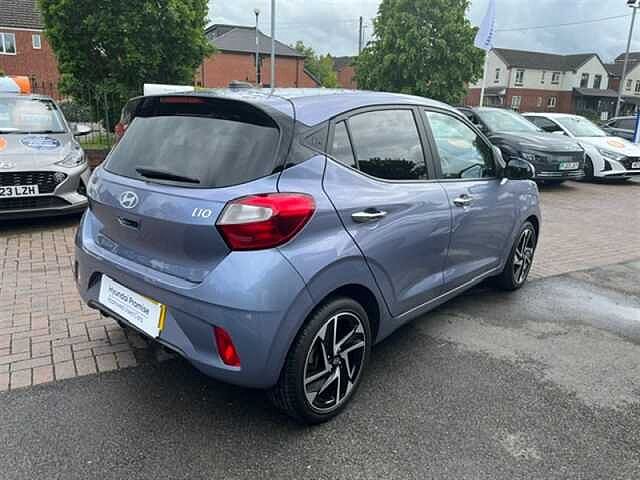 Hyundai I10 1.2 Premium Hatchback 5dr Petrol Manual Euro 6 (s/s) (79 ps) Blue