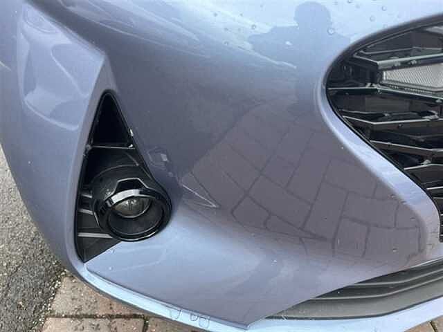 Hyundai I10 1.2 Premium Hatchback 5dr Petrol Manual Euro 6 (s/s) (79 ps) Blue
