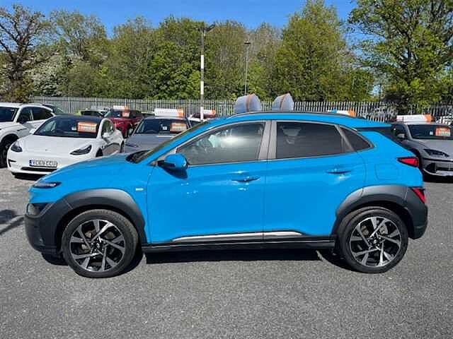 Hyundai KONA 1.0 T-GDi MHEV Premium SUV 5dr Petrol Hybrid Manual Euro 6 (s/s) (120 ps) Blue