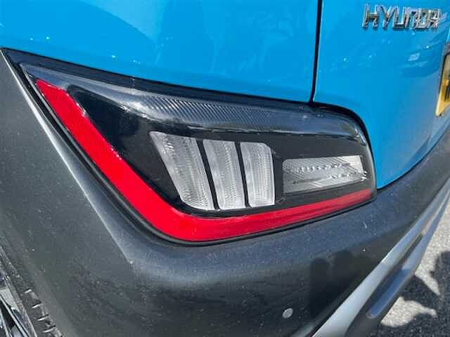 Hyundai KONA 1.0 T-GDi MHEV Premium SUV 5dr Petrol Hybrid Manual Euro 6 (s/s) (120 ps) Blue