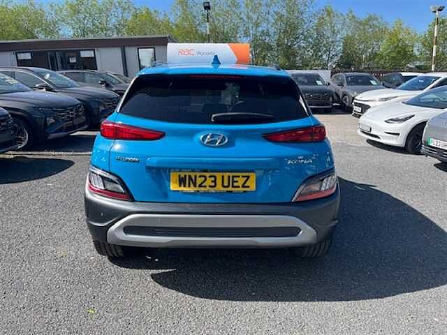 Hyundai KONA 1.0 T-GDi MHEV Premium SUV 5dr Petrol Hybrid Manual Euro 6 (s/s) (120 ps) Blue