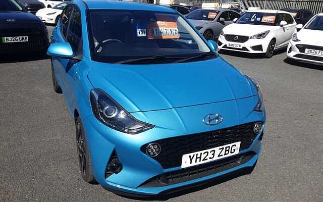 Hyundai I10 1.2 Premium Hatchback 5dr Petrol Auto Euro 6 (s/s) (84 ps) Blue