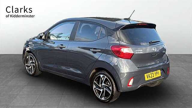 Hyundai i10 1.2 Premium Hatchback 5dr Petrol Auto Euro 6 (s/s) (84 ps)