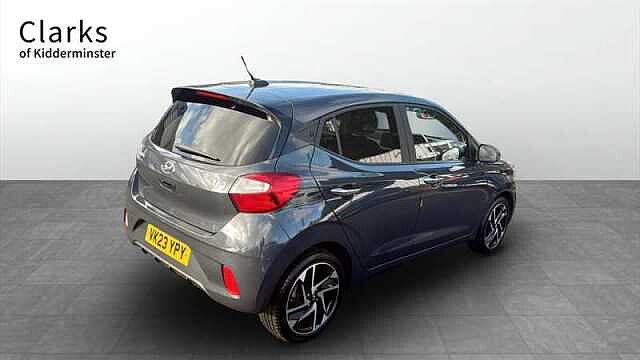 Hyundai i10 1.2 Premium Hatchback 5dr Petrol Auto Euro 6 (s/s) (84 ps)