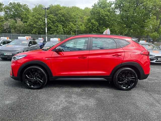 Hyundai TUCSON 1.6 CRDi MHEV N Line SUV 5dr Diesel Hybrid DCT Euro 6 (s/s) (136 ps) Red
