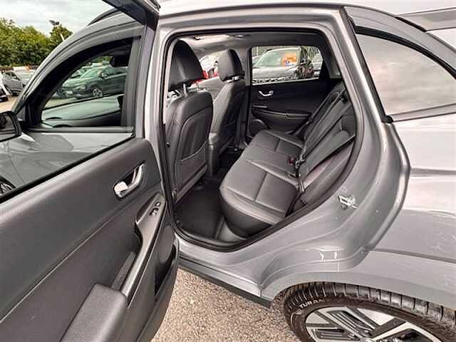 Hyundai KONA 64kWh Ultimate SUV 5dr Electric Auto (10.5kW Charger) (204 ps)