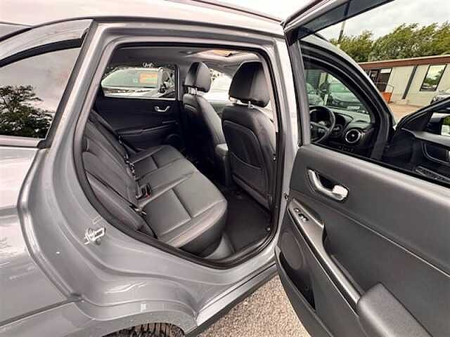 Hyundai KONA 64kWh Ultimate SUV 5dr Electric Auto (10.5kW Charger) (204 ps)