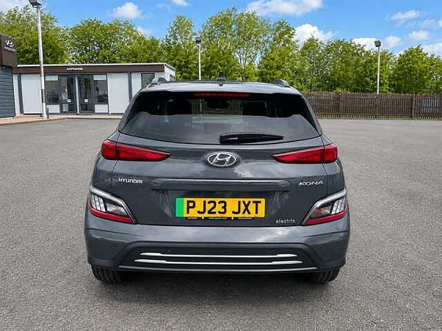 Hyundai KONA 39kWh Premium SUV 5dr Electric Auto (10.5kW Charger) (136 ps) Grey