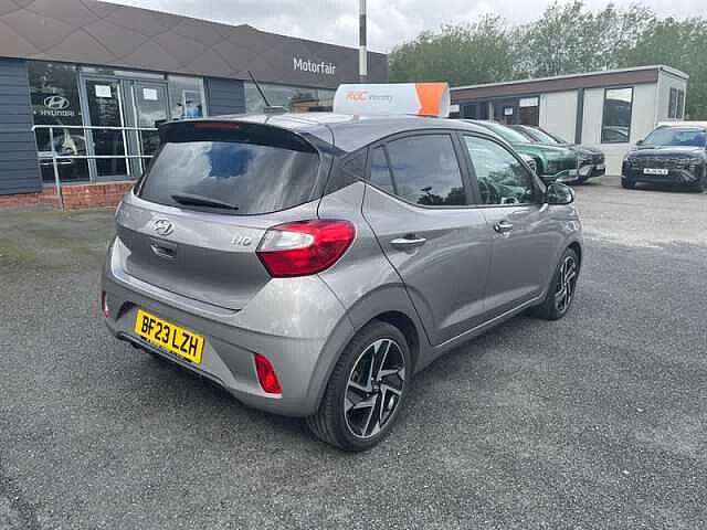Hyundai I10 1.0 Premium Hatchback 5dr Petrol Manual Euro 6 (s/s) (67 ps) Brown