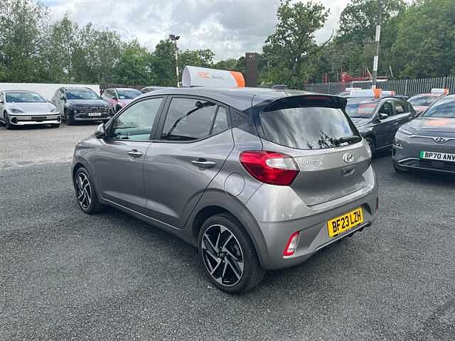 Hyundai I10 1.0 Premium Hatchback 5dr Petrol Manual Euro 6 (s/s) (67 ps) Brown