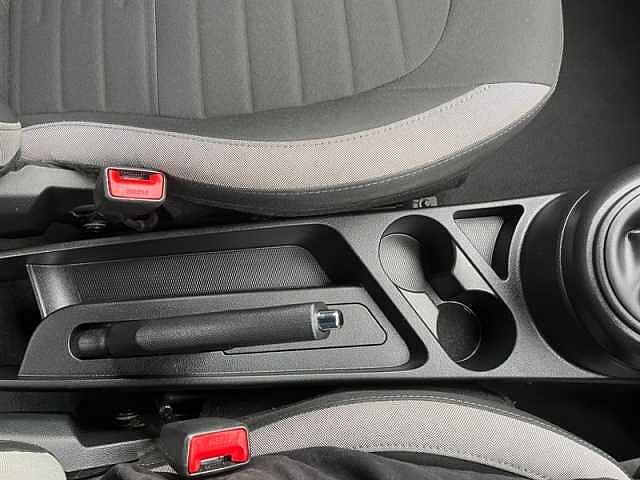 Hyundai I10 1.0 SE Hatchback 5dr Petrol Manual Euro 6 (s/s) (67 ps) White