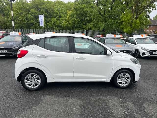 Hyundai I10 1.0 SE Hatchback 5dr Petrol Manual Euro 6 (s/s) (67 ps) White