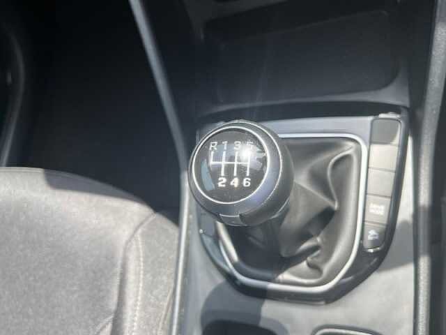 Hyundai TUCSON 1.6 T-GDi SE Connect SUV 5dr Petrol Manual Euro 6 (s/s) (150 ps) Brown