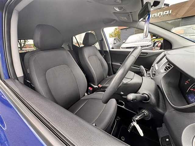 Hyundai i10 1.0 Play Hatchback 5dr Petrol Manual Euro 6 (67 ps)