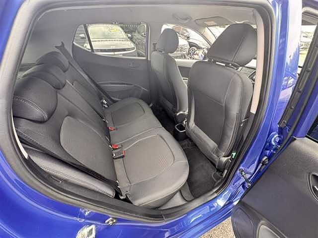 Hyundai i10 1.0 Play Hatchback 5dr Petrol Manual Euro 6 (67 ps)