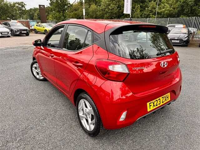 Hyundai i10 1.0 SE Connect Hatchback 5dr Petrol Manual Euro 6 (s/s) (67 ps)