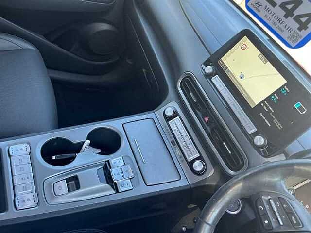 Hyundai KONA 64kWh Ultimate SUV 5dr Electric Auto (10.5kW Charger) (204 ps)