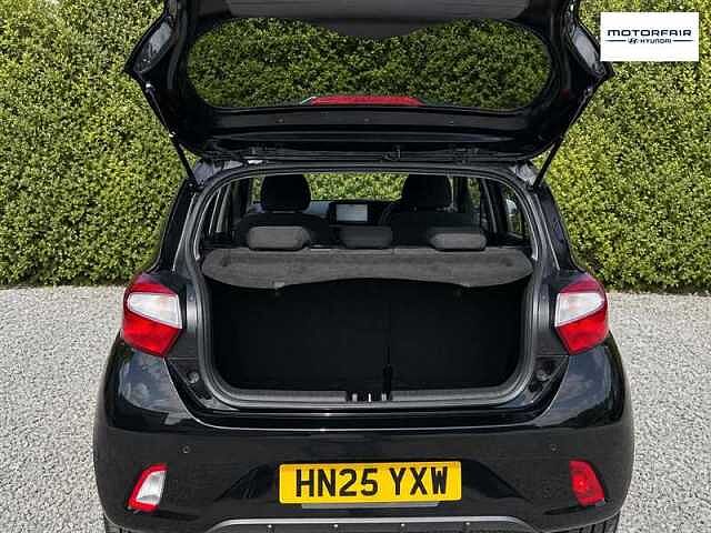 Hyundai I10 1.0 Advance Hatchback 5dr Petrol Manual Euro 6 (s/s) (63 ps) Black