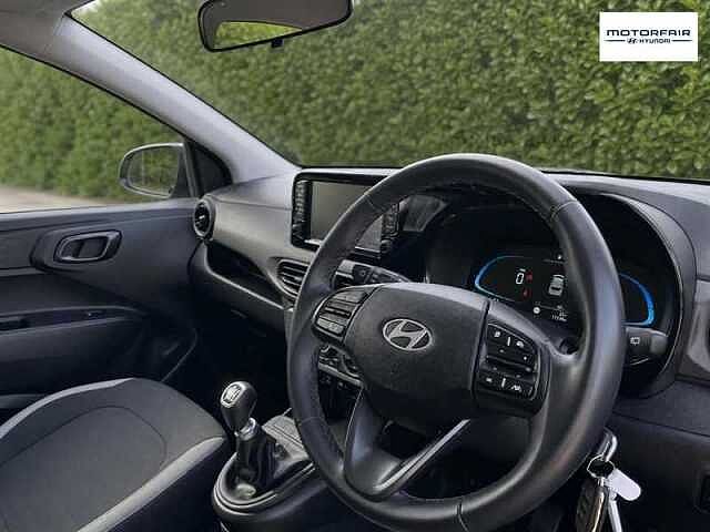 Hyundai I10 1.0 Advance Hatchback 5dr Petrol Manual Euro 6 (s/s) (63 ps) Black