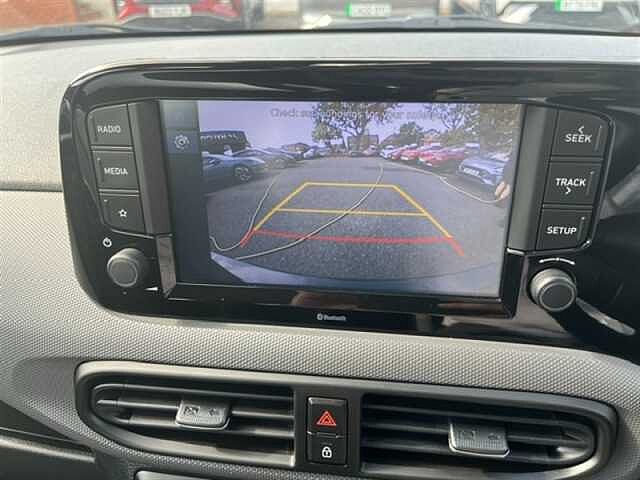 Hyundai i10 1.0 SE Connect Hatchback 5dr Petrol Manual Euro 6 (s/s) (67 ps)