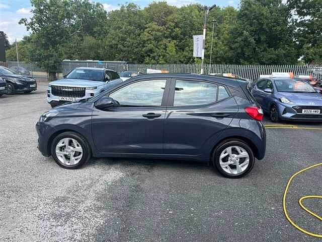 Hyundai i10 1.0 SE Connect Hatchback 5dr Petrol Manual Euro 6 (s/s) (67 ps)