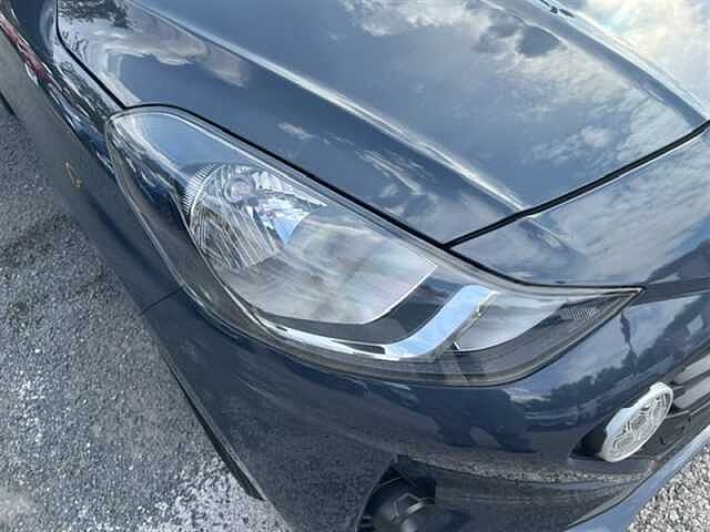 Hyundai i10 1.0 SE Connect Hatchback 5dr Petrol Manual Euro 6 (s/s) (67 ps)