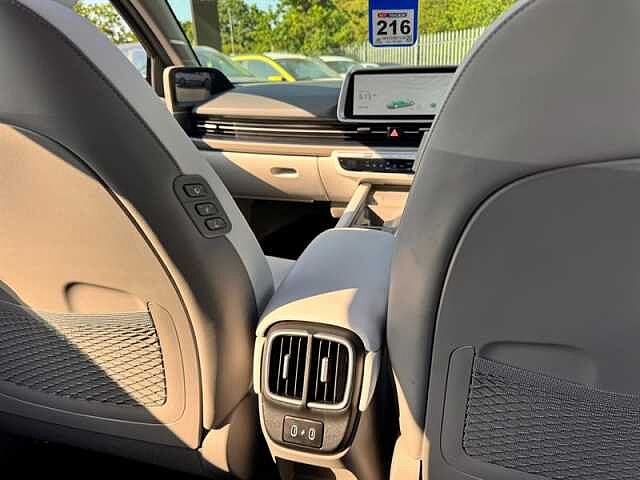 Hyundai IONIQ 6 77.4kWh Ultimate Saloon 4dr Electric Auto (228 ps)