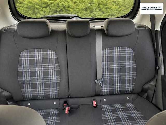 Hyundai i10 1.0 Premium Hatchback 5dr Petrol Manual Euro 6 (s/s) (67 ps)
