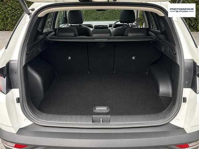 Hyundai TUCSON 1.6 h T-GDi Ultimate SUV 5dr Petrol Hybrid Auto Euro 6 (s/s) (230 ps) White