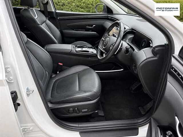 Hyundai TUCSON 1.6 h T-GDi Ultimate SUV 5dr Petrol Hybrid Auto Euro 6 (s/s) (230 ps) White