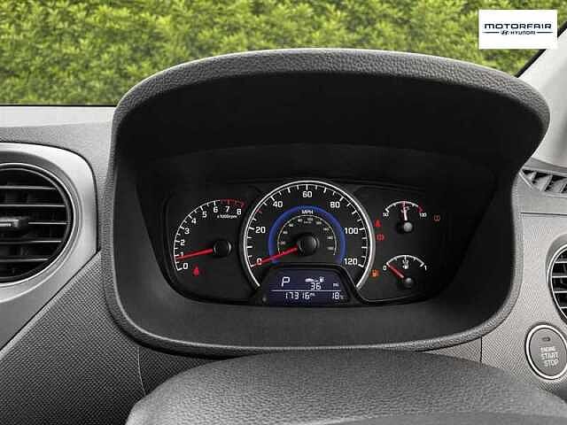 Hyundai i10 1.2 Premium SE Hatchback 5dr Petrol Auto Euro 6 (87 ps)