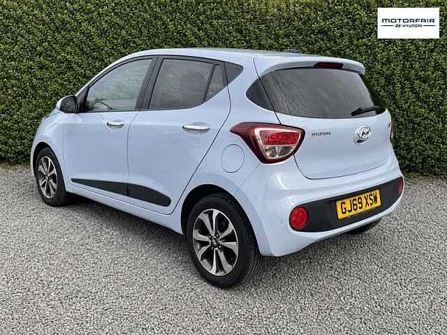 Hyundai i10 1.2 Premium SE Hatchback 5dr Petrol Auto Euro 6 (87 ps)