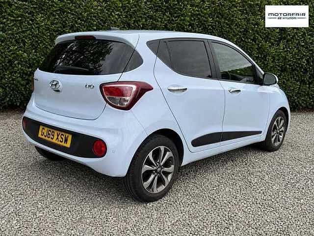 Hyundai i10 1.2 Premium SE Hatchback 5dr Petrol Auto Euro 6 (87 ps)