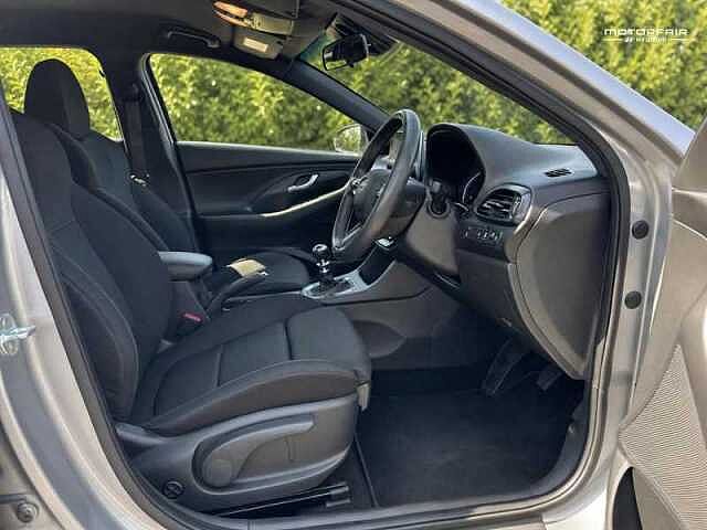Hyundai I30 1.5 T-GDi MHEV N Line Hatchback 5dr Petrol Hybrid Manual Euro 6 (s/s) (159 ps) Silver