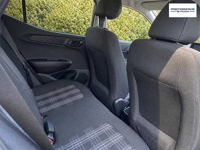 Hyundai I10 1.2 Premium Hatchback 5dr Petrol Auto Euro 6 (s/s) (79 ps) Grey
