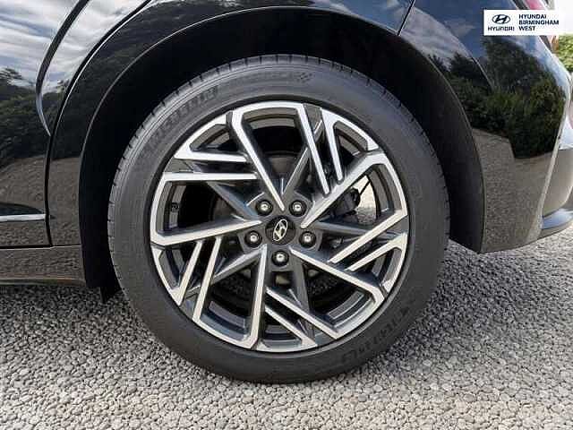 Hyundai KONA 1.0 T-GDi MHEV N Line SUV 5dr Petrol Hybrid Manual Euro 6 (s/s) (120 ps) Black