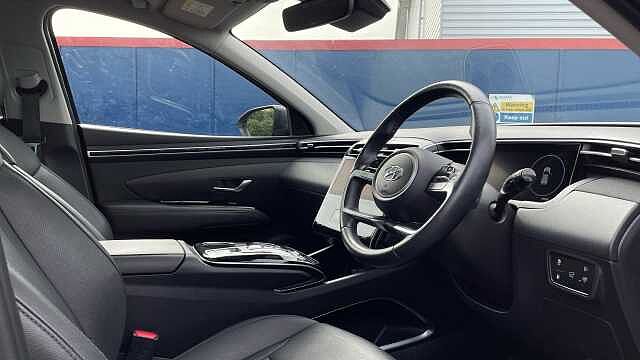Hyundai TUCSON 1.6 h T-GDi 13.8kWh Ultimate SUV 5dr Petrol Plug-in Hybrid Auto 4WD Euro 6 (s/s) Red
