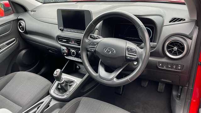 Hyundai KONA 1.0 T-GDi MHEV SE Connect SUV 5dr Petrol Hybrid Manual Euro 6 (s/s) (120 ps) Red
