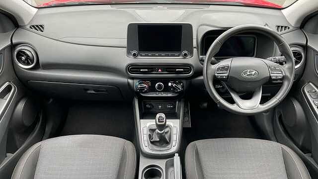 Hyundai KONA 1.0 T-GDi MHEV SE Connect SUV 5dr Petrol Hybrid Manual Euro 6 (s/s) (120 ps) Red