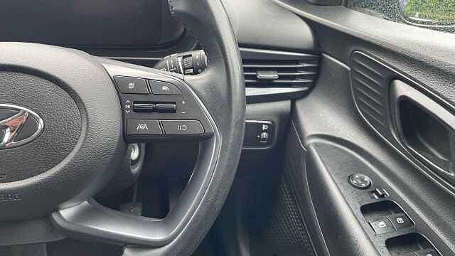 Hyundai i20 1.0 T-GDi MHEV SE Connect Hatchback 5dr Petrol Hybrid Manual Euro 6 (s/s) (100 p